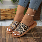 Damen Slide-Sandalen mit eleganten Leodruck-Elementen und bequemer Fußbettung R&B