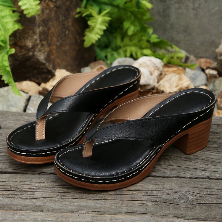 Damen Wedge-Pantoletten mit elegantem Riemendesign und komfortabler Fußbettung R&B