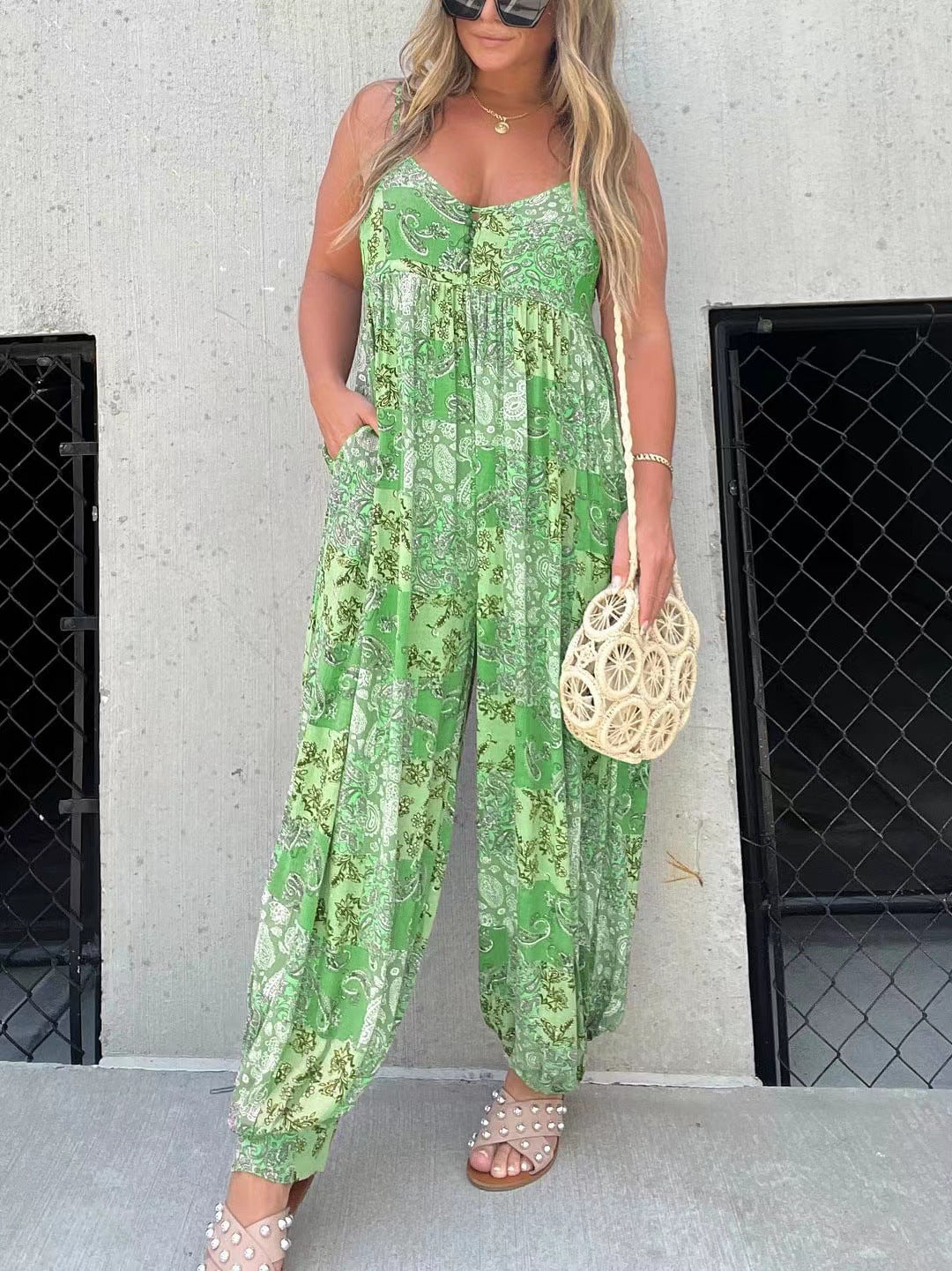 Damen Verspielter Maxijumpsuit mit floralem Muster und praktischen Taschen R&B