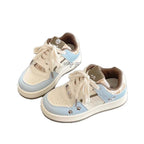 Damen Sportliche Sneakers mit verspieltem Karomuster und tierischen Akzenten