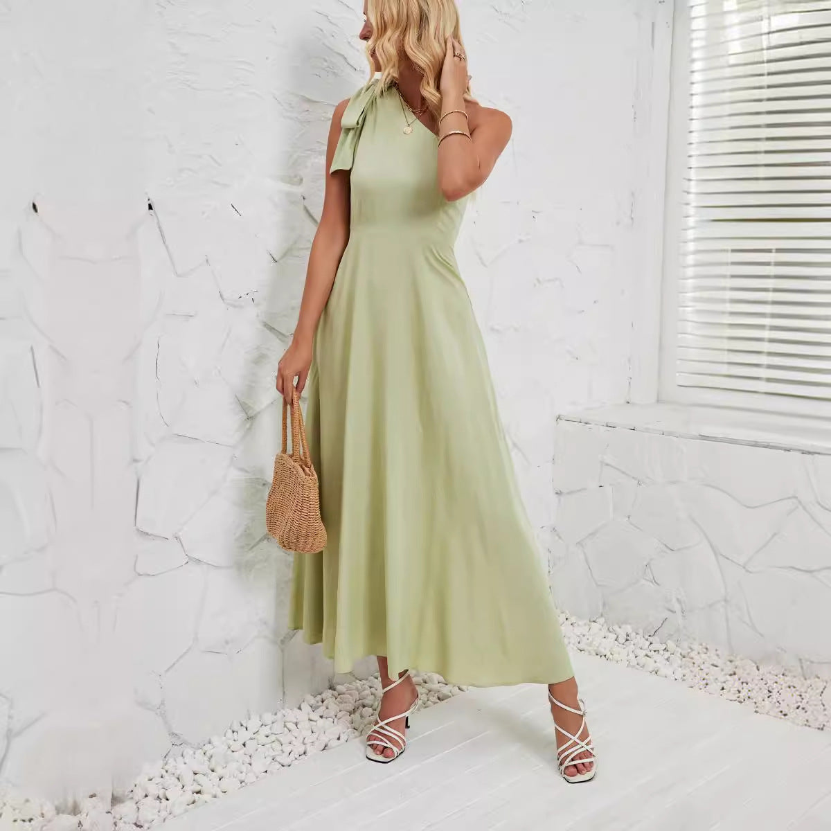 Damen Maxikleid mit asymmetrischem Design und Trägerdetail R&B