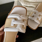 Damen modische Slipper mit elegantem Riemendesign und gepolstertem Fußbett R&B