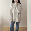 Damen Großer Strickcardigan mit tiefem V-Ausschnitt und praktischen Taschen