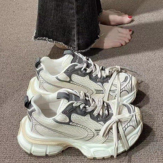 Damen Sportliche Lauf-Sneaker mit Modernem Design R&B