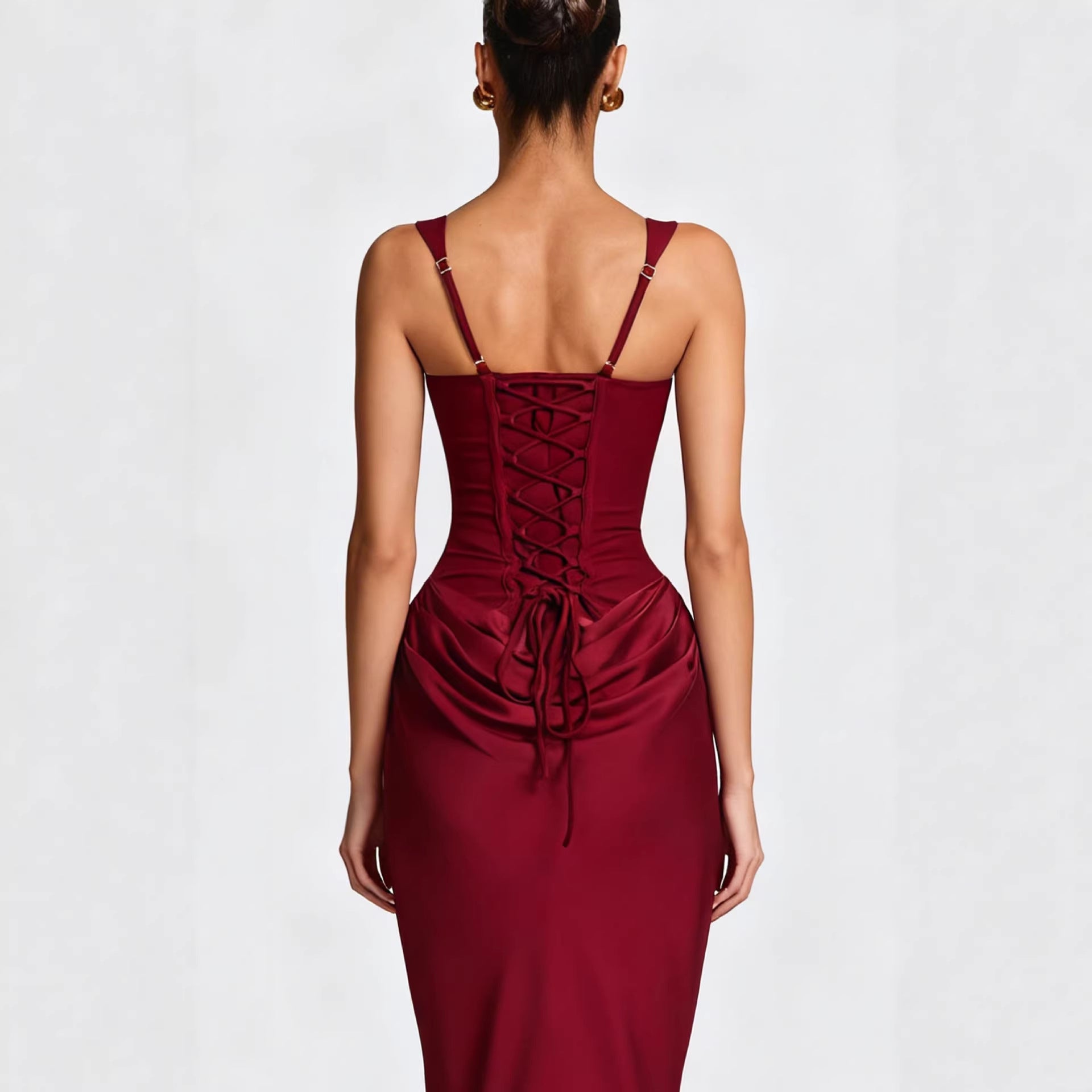 Damen Elegantes und figurbetontes Abendkleid mit vollständig gefüttertem Rock EB