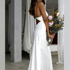 Damen Elegantes Satin-Hochzeitskleid mit tiefem V-Ausschnitt und schmalen Spaghettiträgern EB