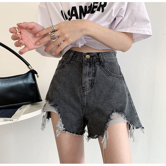 Damen Jeans-Shorts im trendigen Destroyed-Look R&B