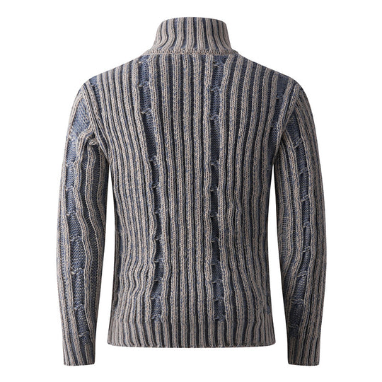 Herren Strickjacke mit Hochkragen und anspruchsvollem Zopfmuster R&B