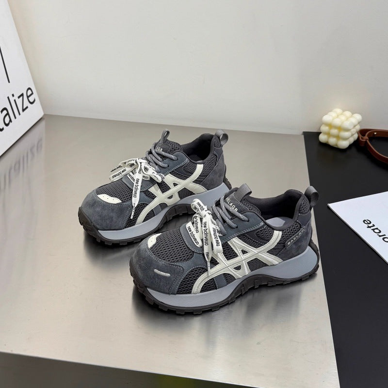 Damen Sportliche Freizeit Sneaker mit atmungsaktiver Obermaterialstruktur und robustem Profil R&B