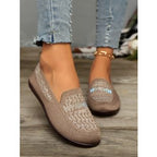 Damen bequeme Slipper aus atmungsaktivem Strickmaterial mit eleganter Zierstickerei R&B
