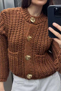 Damen kuschelige Strickjacke mit dekorativen Knöpfen und praktischen Taschen R&B