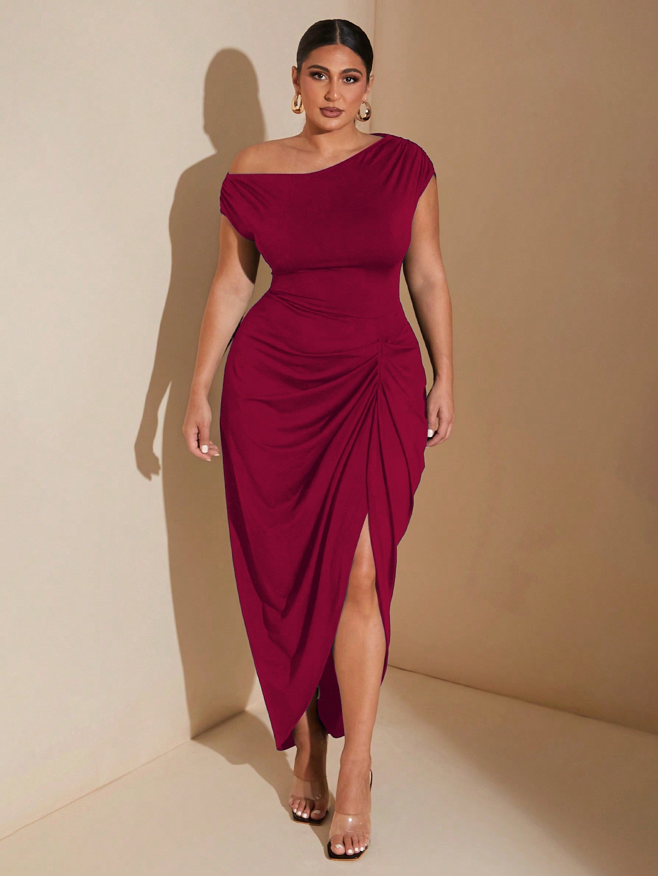 Damen Elegantes Wickelkleid mit asymmetrischem Schnitt
