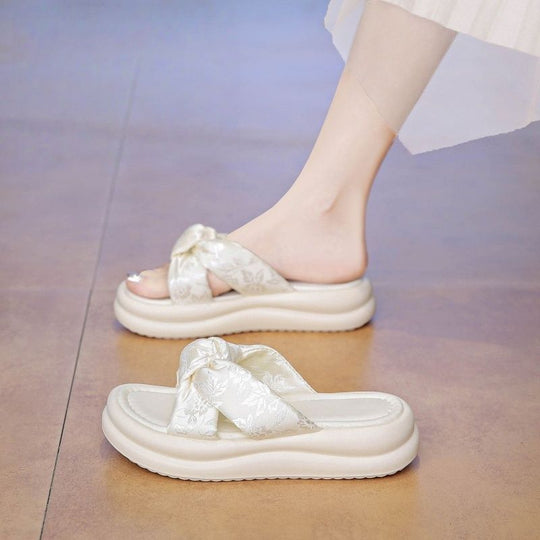 Damen flache Sandalen mit modischem Knötchendesign R&B