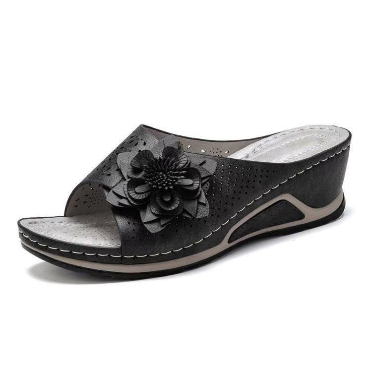 Damen Komfortable und elegante Riemensandalen mit floralem Design