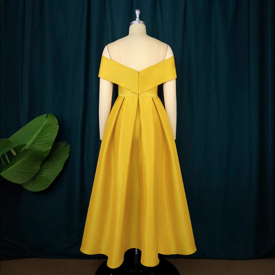 Damen Abendkleid mit schulterfreien Ärmeln und schmeichelndem Schnitt R&B