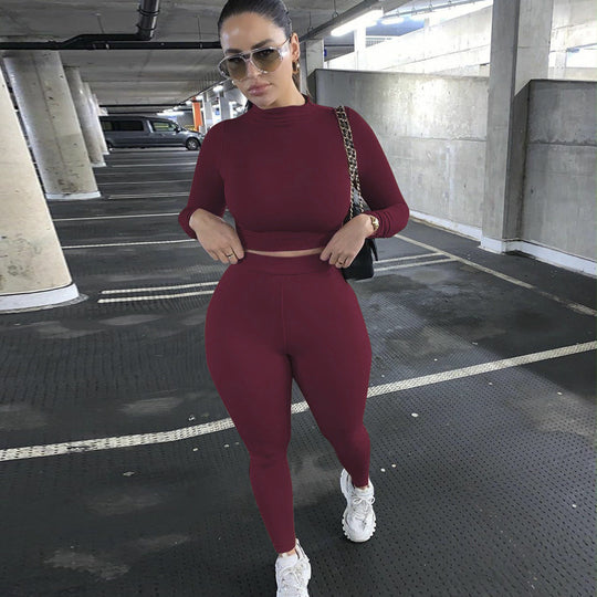Damen Sportliches Set mit hochgeschlossenem Oberteil und enganliegenden Leggings R&B