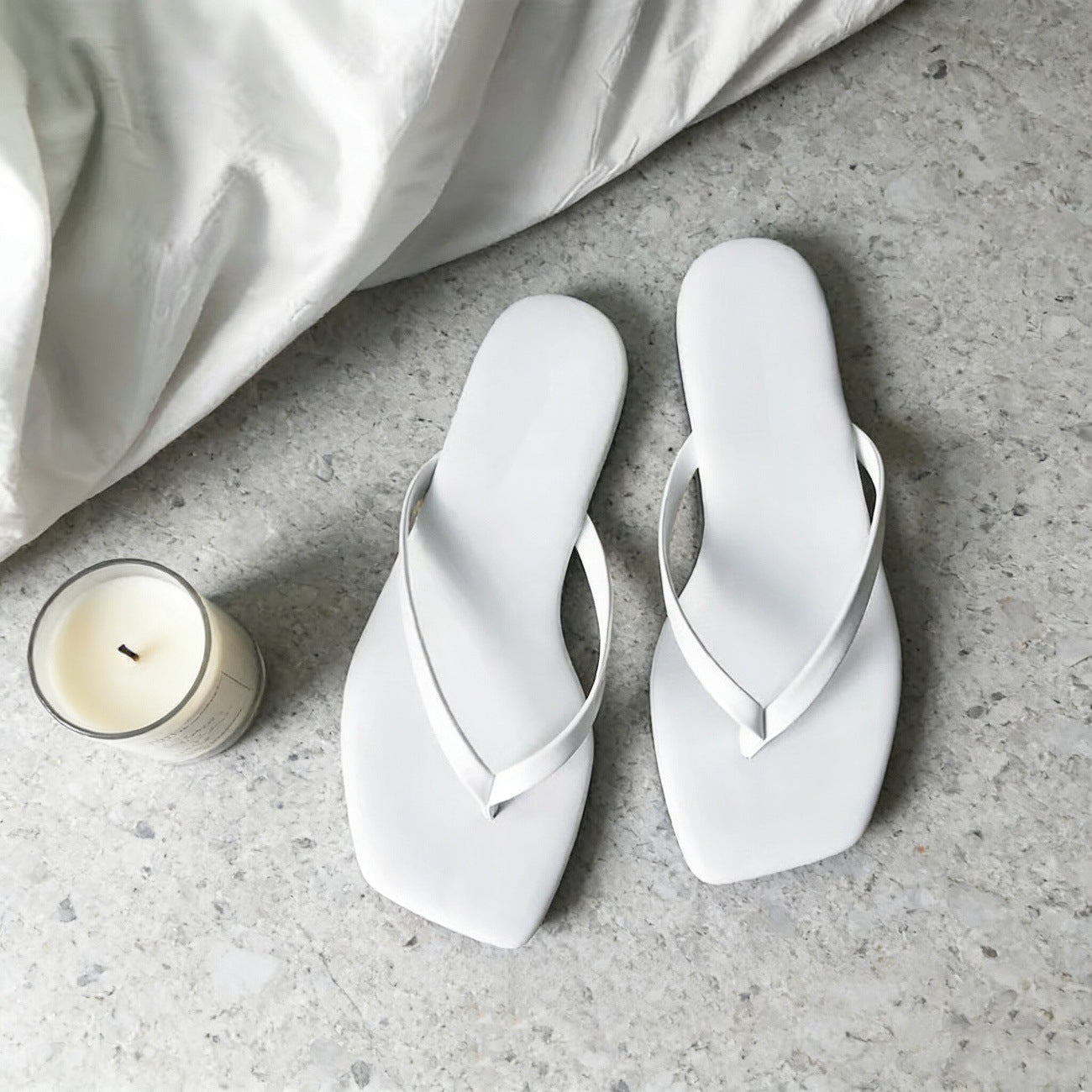 Damen Zehentrenner-Sandalen mit ergonomischem Fußbett und rutschfester Sohle R&B 1777487412