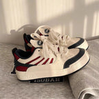Damen Komfortable Sneakers im Retro-Stil mit perforierten Details R&B