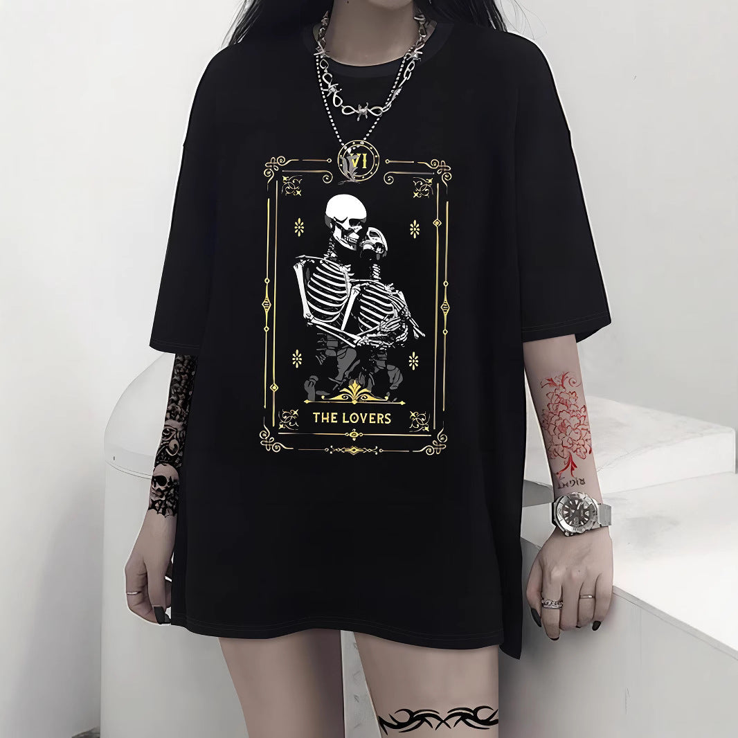 Damen T-Shirt mit künstlerischem Totenkopf-Motiv und lässigem Schnitt R&B