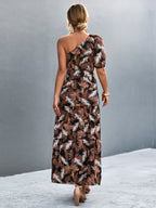 Damen Maxikleid mit asymmetrischem Schnitt und einzigartigem Palmblätterdruck R&B