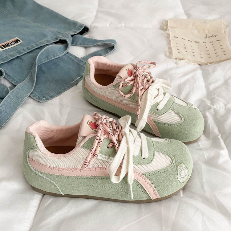 Damen Freizeit Sneakers mit innovativer Oberflächenstruktur und atmungsaktiver Sohle R&B