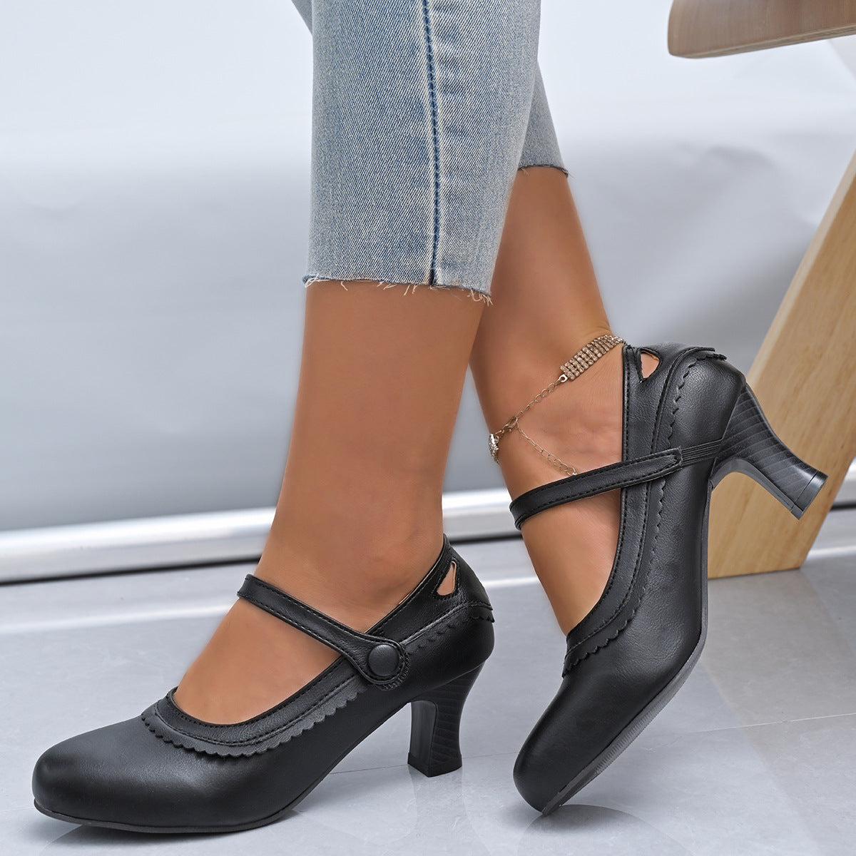 Damen elegante Mary Jane Pumps mit schicker Schnalle und komfortablem Absatz R&B