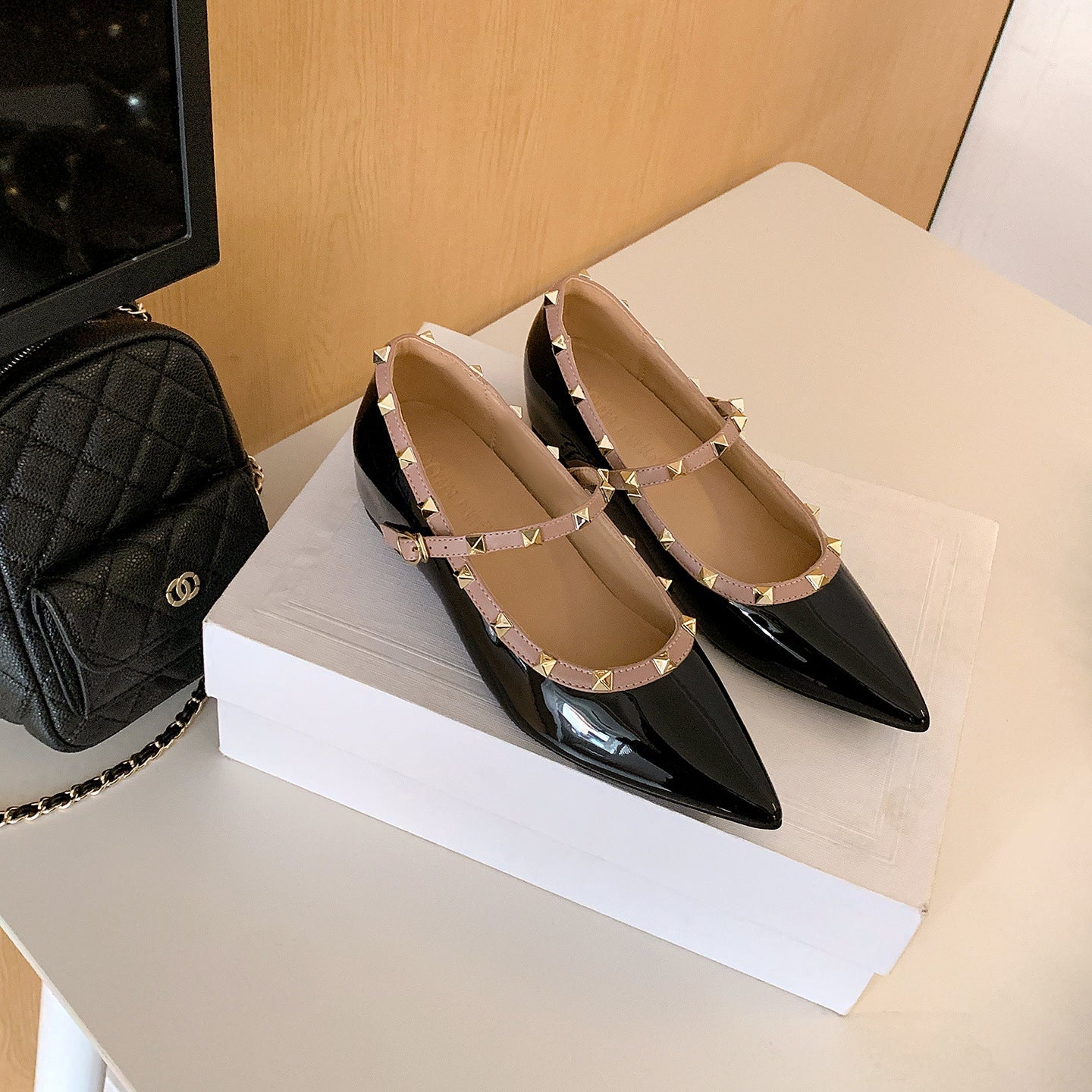 Damen Ballerinas mit verstellbarem Riemchen und luxuriösem Glanz