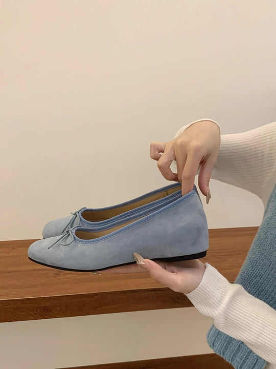 Damen Ballerinas aus hochwertigem Wildleder mit verspieltem Schleifen-Detail R&B