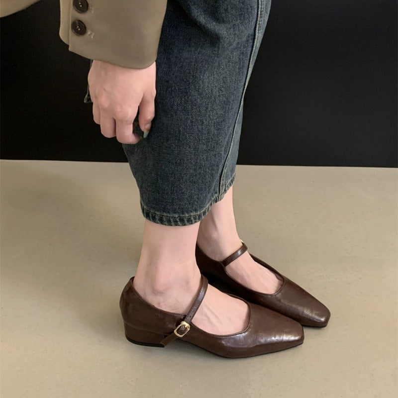 Damen Elegante Ballerinas mit verstellbarem Riemen und komfortabler Innensohle R&B