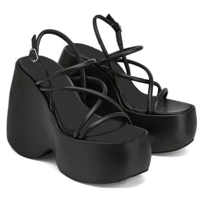 Damen Plateau-Pumps mit elegantem Riemchen-Design R&B