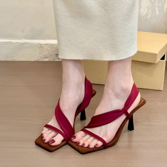 Damen elegante und moderne High Heel Sandalen mit breiten Riemen R&B