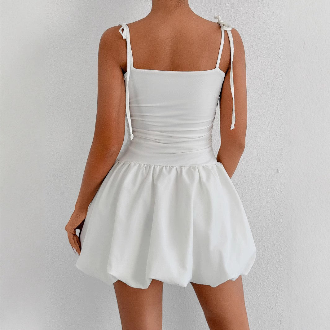 Damen verspieltes Minikleid mit verstellbaren Spaghetti-Trägern und raffiniertem Rüschensaum R&B