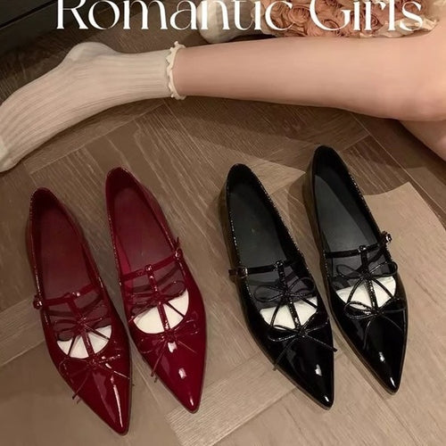 Damen Ballerina mit elegantem Schleifendetail und hochwertiger Lackoberfläche R&B