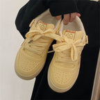 Damen Sneakers mit verspieltem Design und hochwertigem Obermaterial R&B