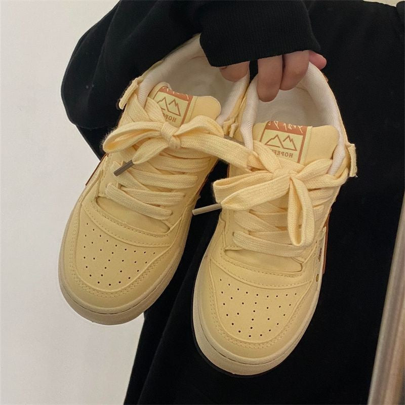 Damen Sneakers mit verspieltem Design und hochwertigem Obermaterial R&B