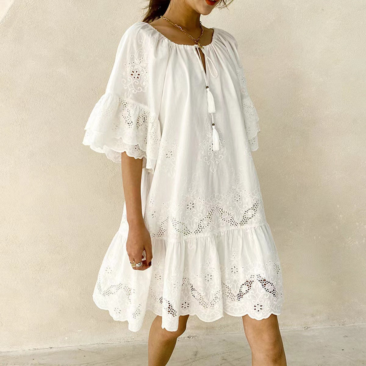 Damen Luftiges Sommerkleid mit Spitzenverzierungen EB