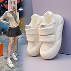 Damen Sneakers mit praktischen Klettverschlüssen und komfortabler Laufsohle R&B