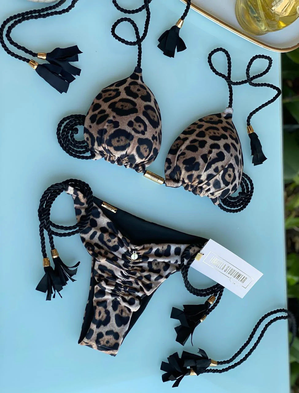 Damen Triangel-Bikini mit modischem Leopardenmuster und dekorativen Quasten R&B