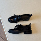 Damen Schnürschuhe mit moderner Zurückhaltbarkeit von R&B