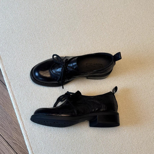 Damen Schnürschuhe mit moderner Zurückhaltbarkeit von R&B