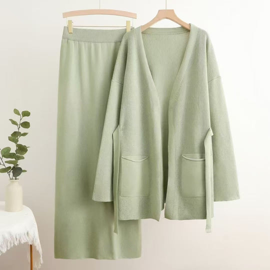 Damen lässiges Strickensemble mit tiefem V-Ausschnitt und praktischen Taschen R&B