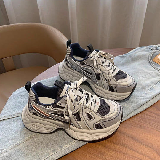 Damen Sportliche Sneakers mit strukturierter Oberflächenstruktur und hochkomfortabler Dämpfung R&B