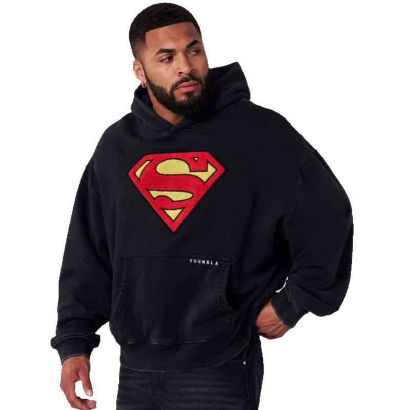 Herren nan weit geschnittener Kapuzenpullover mit markantem Comic‑S‑Logo Kängurutasche und gewaschener Look R&B