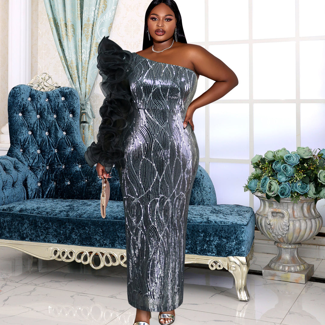 Damen Glitzerndes Abendkleid mit asymmetrischem Schnitt und voluminösen Rüschendetails R&B