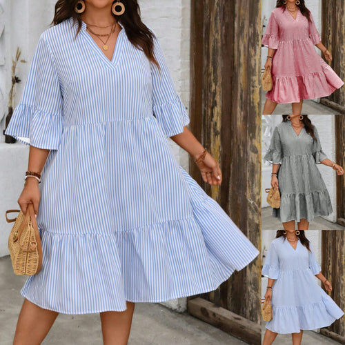 Damen gestreiftes Sommerkleid mit voluminösen Rüschensäulen und V-Ausschnitt R&B
