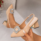 Damen Slingback Pumps mit luxuriösem Strass-Detail und bequemem Blockabsatz