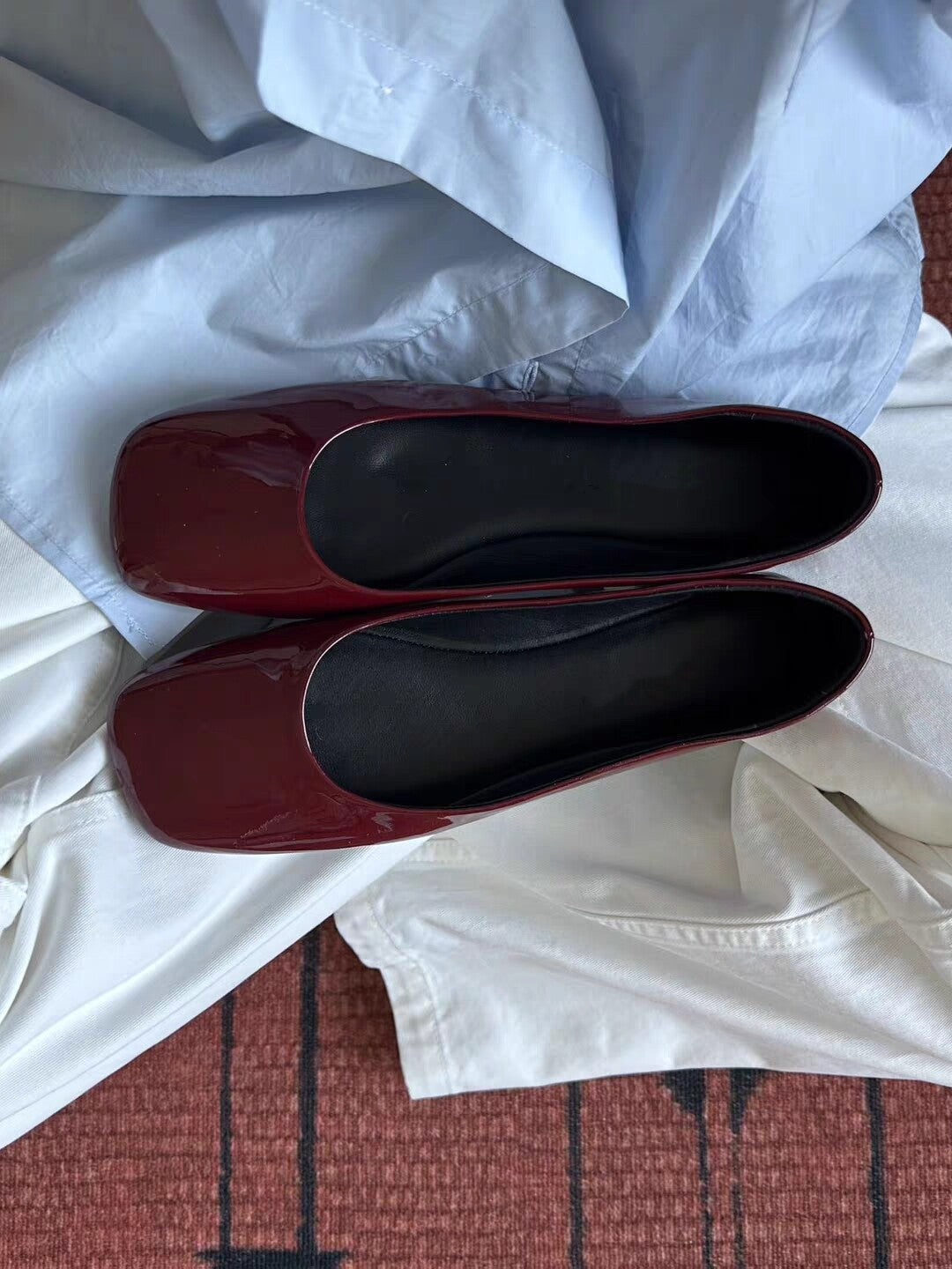 Damen Ballerinas mit glanzvoller Oberfläche und bequemer Innensohle R&B