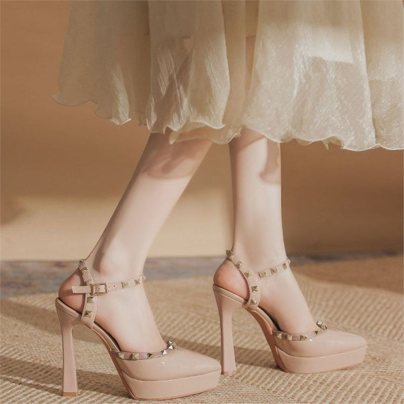 Damen elegante Plateau-Pumps mit Schmuckdetails R&B
