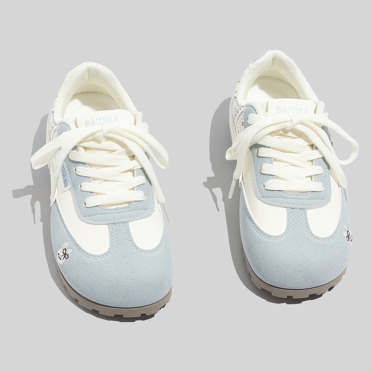 Damen Sneakers mit innovativen Tierapplikationen und bequemer Dämpfung