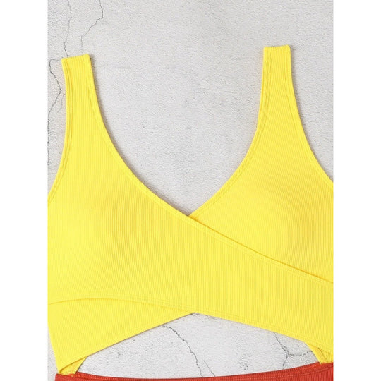 Damen Cut-Out Badeanzug mit hohem Bund und Wickeldesign R&B